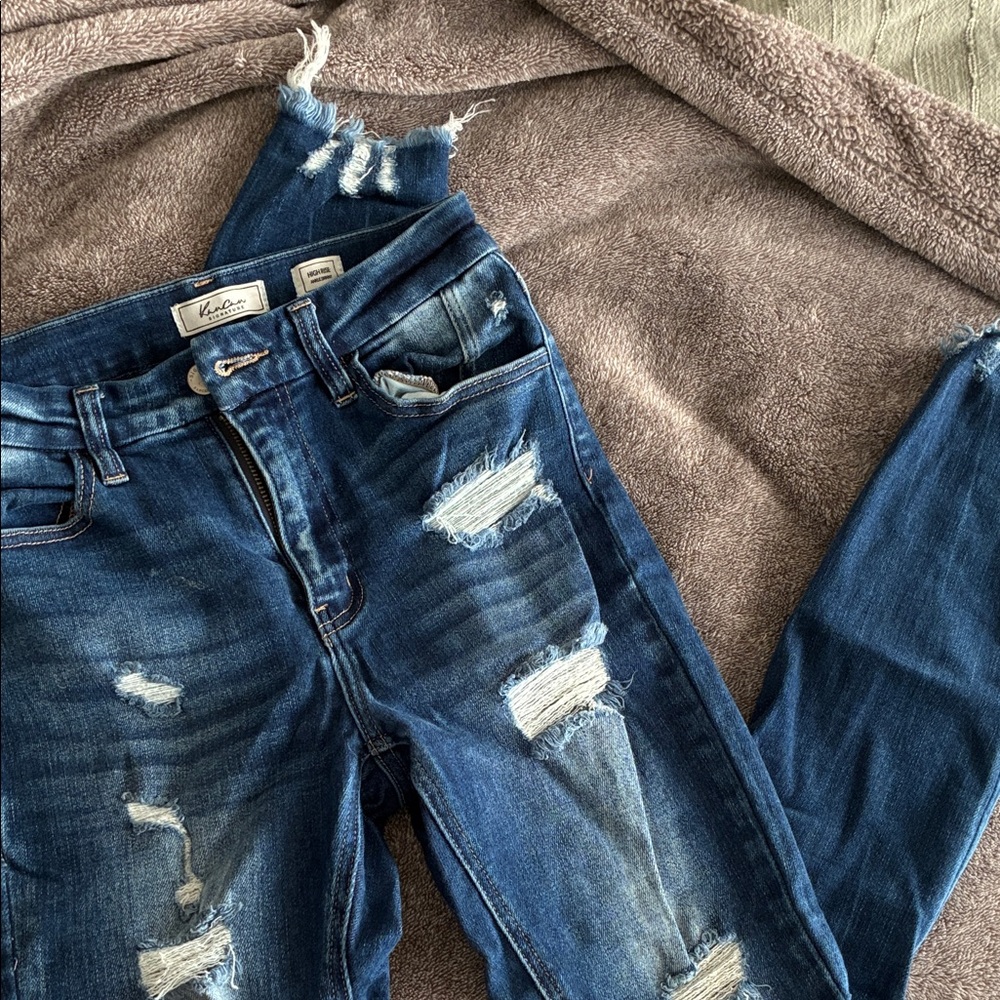 Women's Distressed Blue Jeans